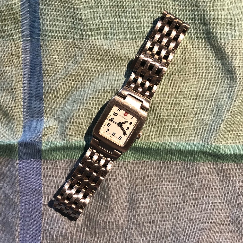 Silver Swiss Army Watch